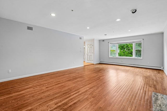48 Westchester View Lane, White Plains, NY 10607