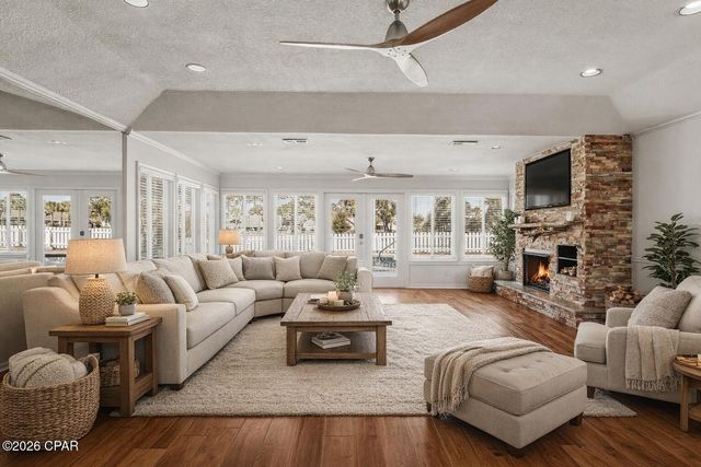 318 Wahoo Road, Panama City Beach, FL 32408