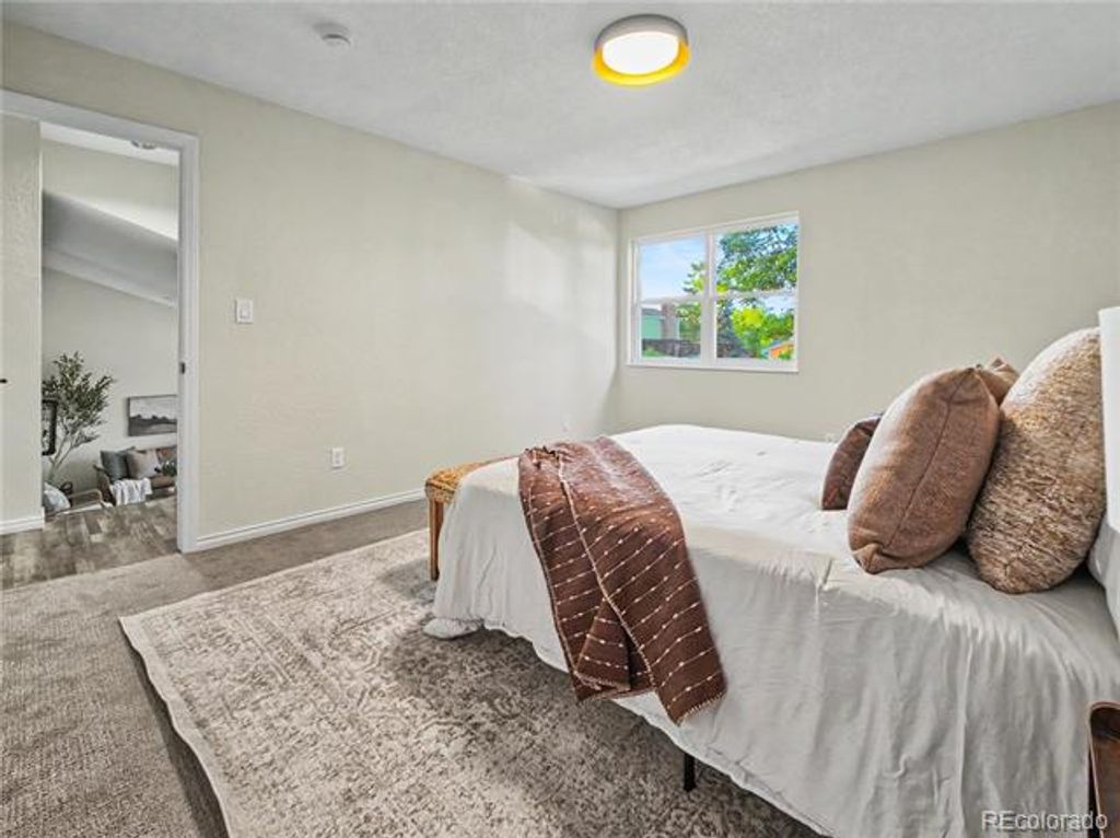Image 20 of property listing at 11210 W Powers Avenue, Littleton, CO 80127