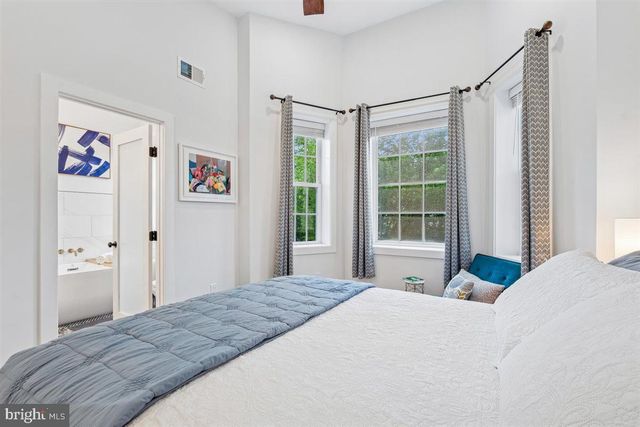 130 ADAMS ST NW, Washington, DC 20001