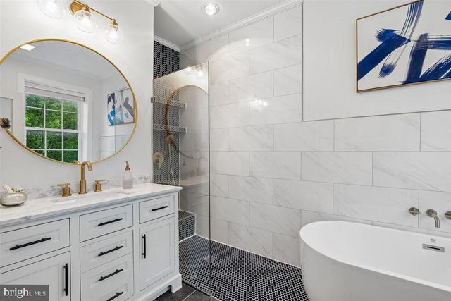 130 ADAMS ST NW, Washington, DC 20001