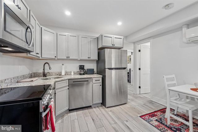 130 ADAMS ST NW, Washington, DC 20001