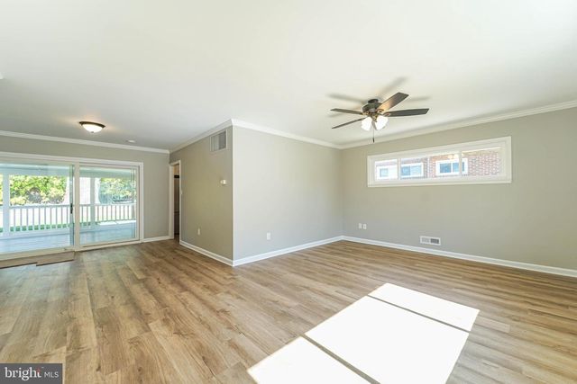 5916 ROBINDALE, Baltimore, MD 21228