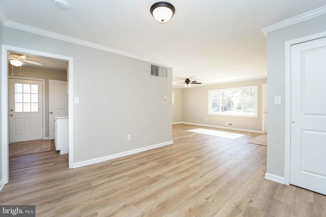 5916 ROBINDALE, Baltimore, MD 21228