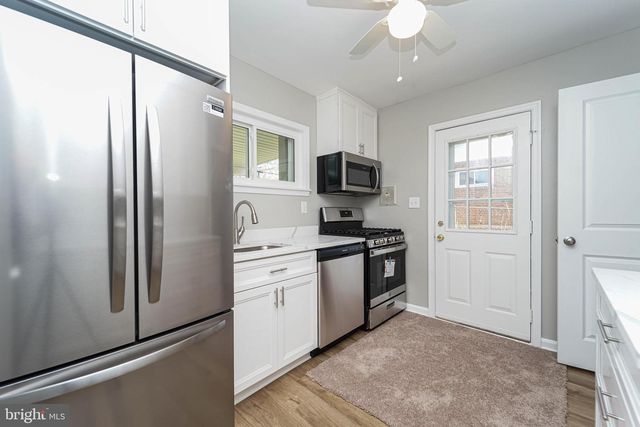5916 ROBINDALE, Baltimore, MD 21228