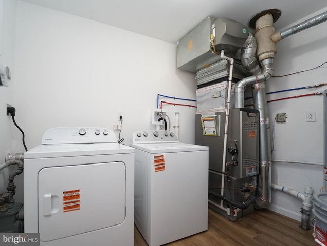 5916 ROBINDALE, Baltimore, MD 21228