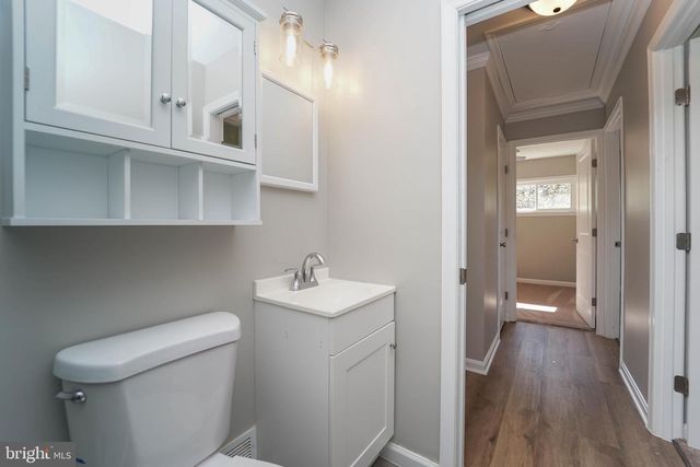 5916 ROBINDALE, Baltimore, MD 21228