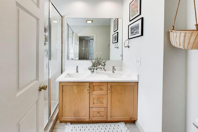 1514 W Thomas Street 3C, Chicago, IL 60642