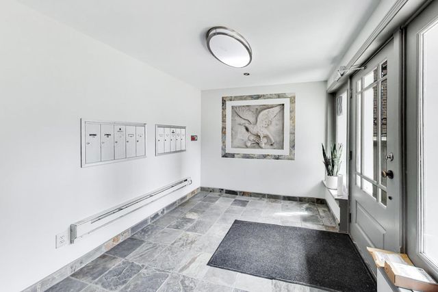 1514 W Thomas Street 3C, Chicago, IL 60642