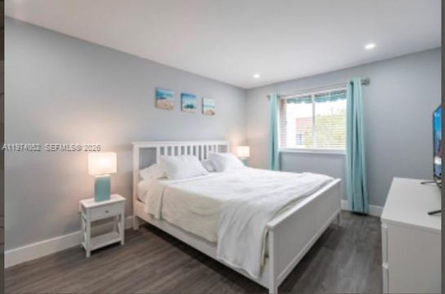 7125 NW 173rd Dr 2405, Hialeah, FL 33015