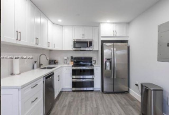 7125 NW 173rd Dr 2405, Hialeah, FL 33015