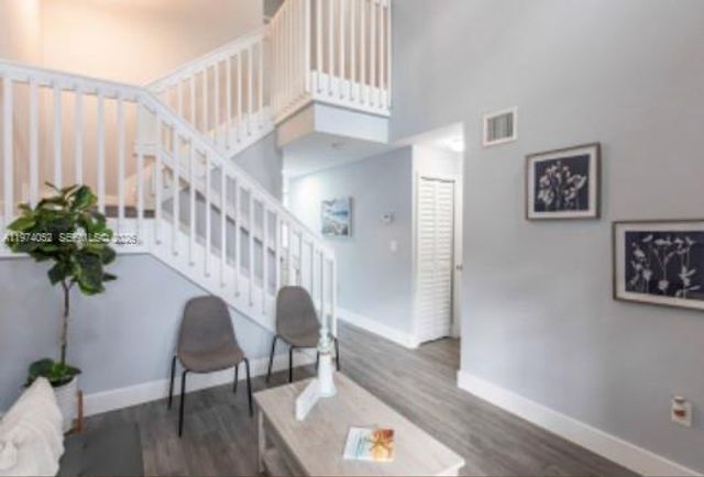 7125 NW 173rd Dr 2405, Hialeah, FL 33015