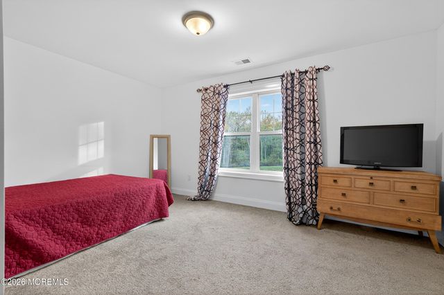 120 Mccormick Avenue S, Old Bridge, NJ 08857