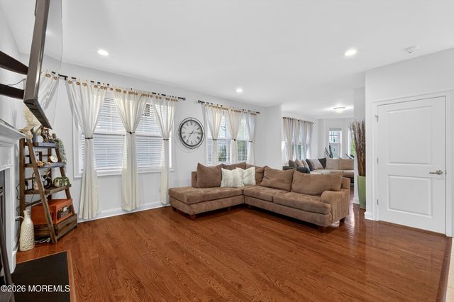 120 Mccormick Avenue S, Old Bridge, NJ 08857