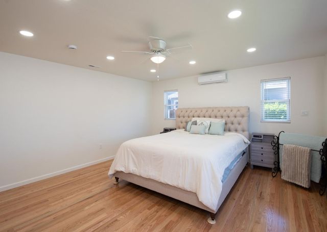 1118 Oxford Way, Stockton, CA 95204