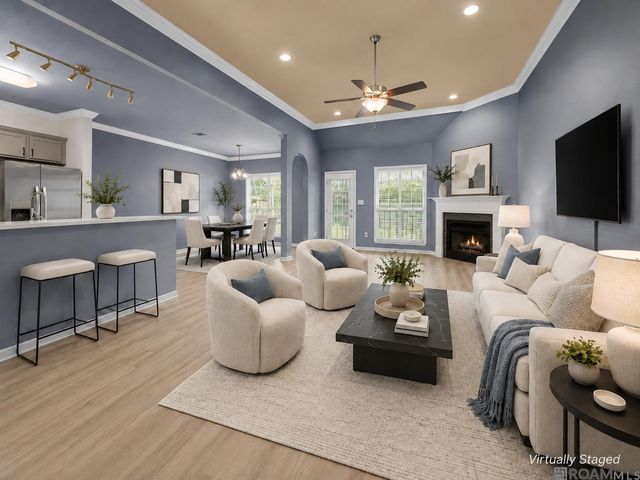 10064 Park Ridge Dr, Denham Springs, LA 70706