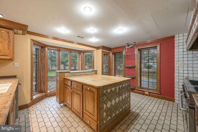 271 TROON RD, Dover, DE 19904