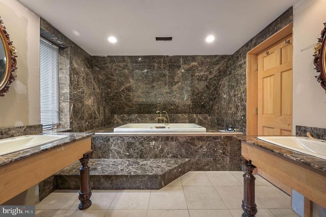 271 TROON RD, Dover, DE 19904