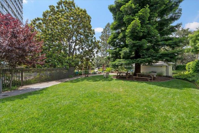 101 Alma Street 407, Palo Alto, CA 94301