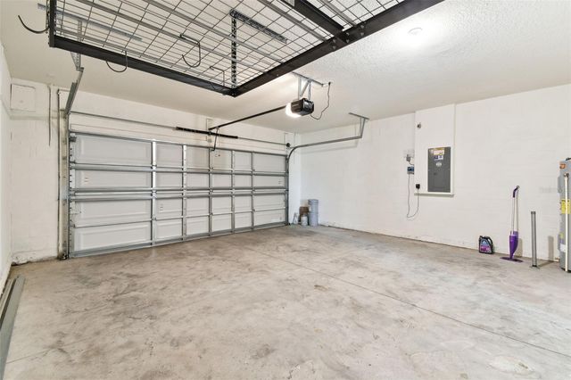 33405 HAMILTON HILL LANE, Wesley Chapel, FL 33545