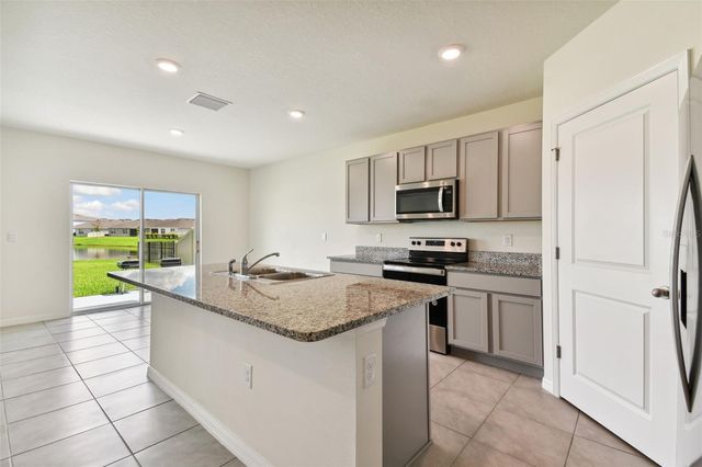 33405 HAMILTON HILL LANE, Wesley Chapel, FL 33545