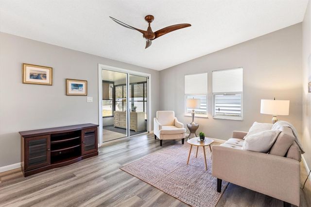 1555 HILLCREST DRIVE, The Villages, FL 32159