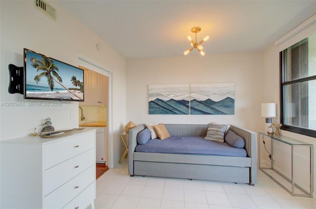 181 Crandon Blvd 405, Key Biscayne, FL 33149