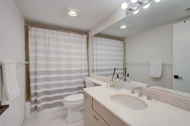 181 Crandon Blvd 405, Key Biscayne, FL 33149