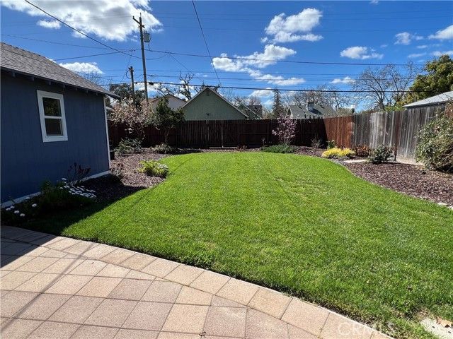 112 W 23rd, Merced, CA 95340