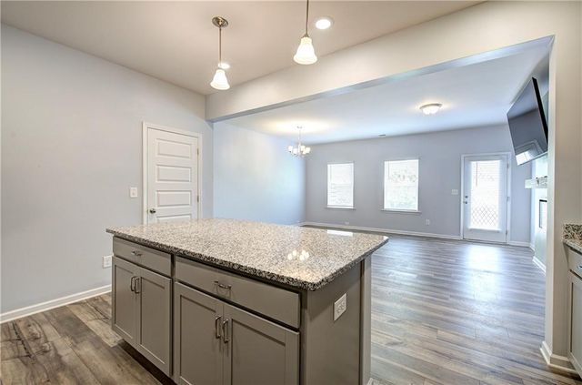 261 Dupont Drive, Cartersville, GA 30121