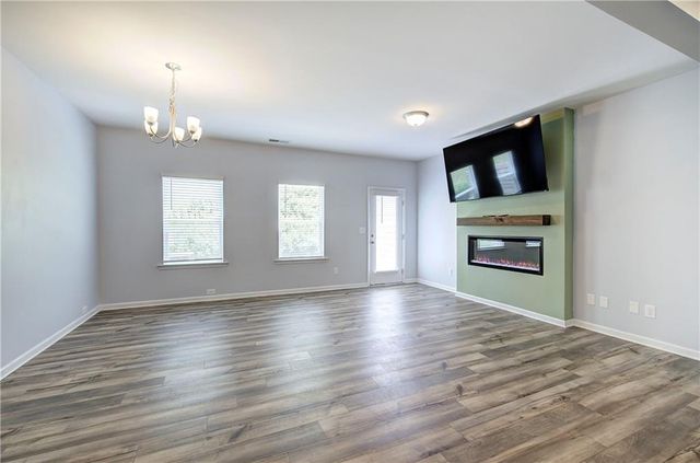 261 Dupont Drive, Cartersville, GA 30121