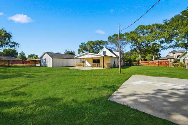 8102 Gulick Lane, Houston, TX 77075