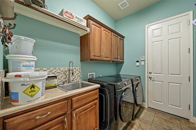 2507 Armatrading DR, Cedar Park, TX 78613