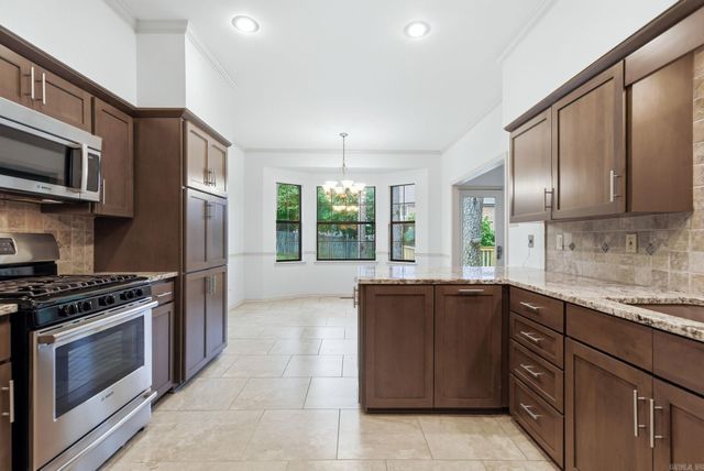 14001 Longtree Drive, Little Rock, AR 72212