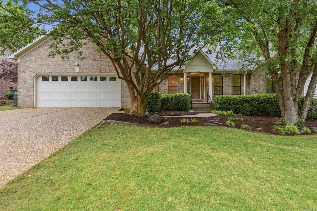 14001 Longtree Drive, Little Rock, AR 72212