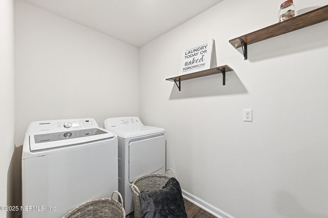 2437 FALLING STAR Lane, Green Cove Springs, FL 32043