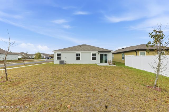 2437 FALLING STAR Lane, Green Cove Springs, FL 32043