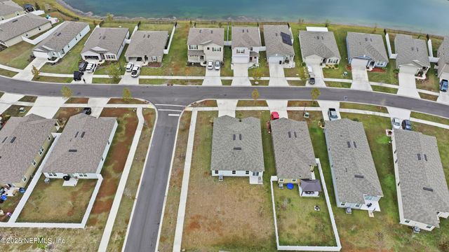 2437 FALLING STAR Lane, Green Cove Springs, FL 32043