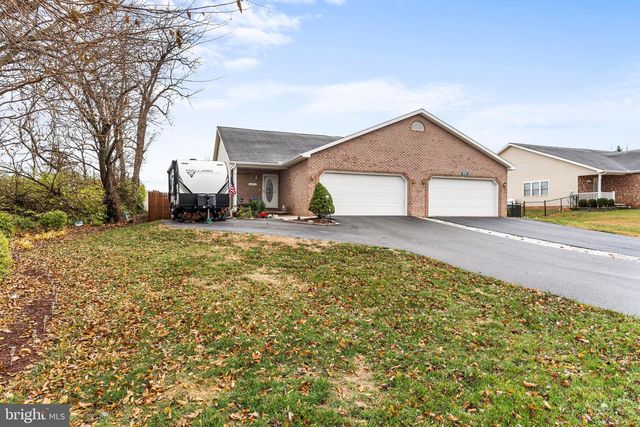 18757 MESA TER, Hagerstown, MD 21742