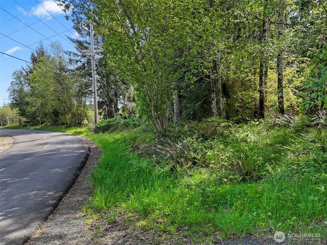 1420 South Bend Rd, Raymond, WA 98577