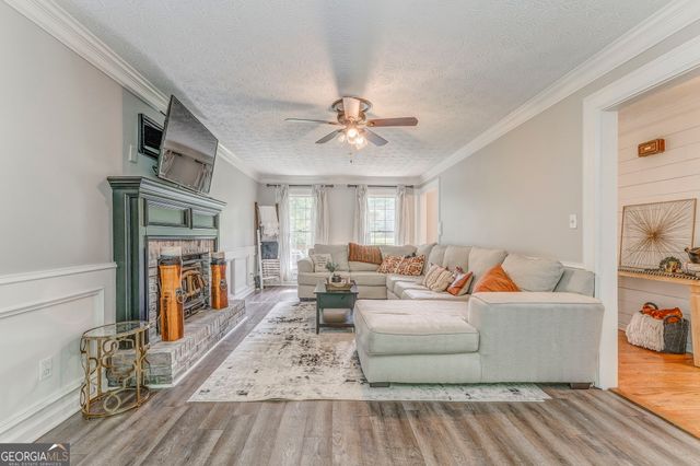 323 Schoolhouse Road, Rockmart, GA 30153