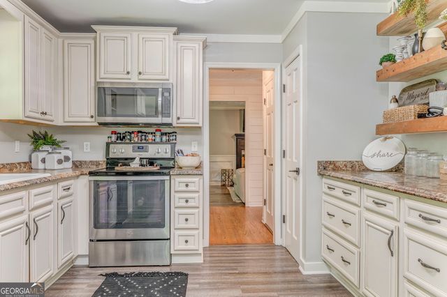 323 Schoolhouse Road, Rockmart, GA 30153
