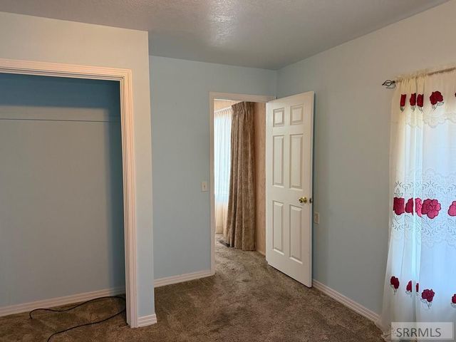 74 N 3rd W, Rexburg, ID 83440