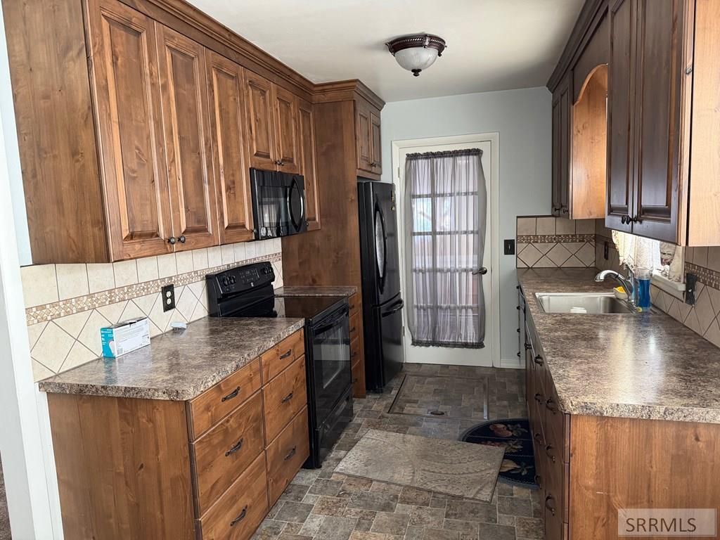 Image 3 of property listing at 74 N 3rd W, Rexburg, ID 83440