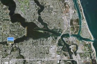 18040 Via Rio, Jupiter, FL 33458