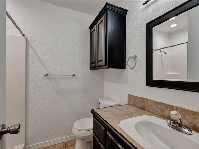 262 Creekwood Drive, Huntington, TX 75949