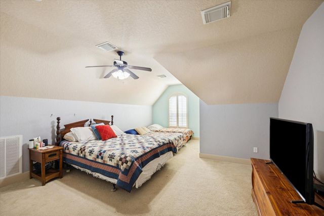 405 Scattered Oaks Circle, Brenham, TX 77833