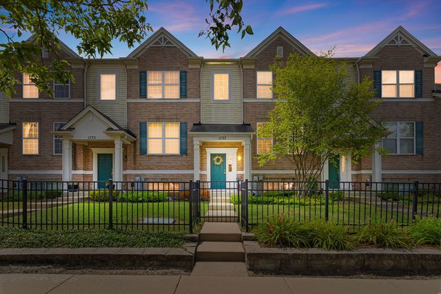 1737 Maple Avenue, Hanover Park, IL 60133