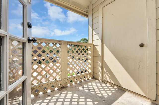 8055 Cambridge Street 30, Houston, TX 77054