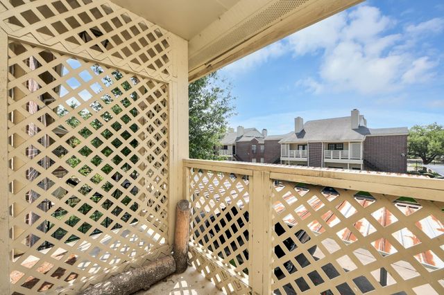 8055 Cambridge Street 30, Houston, TX 77054
